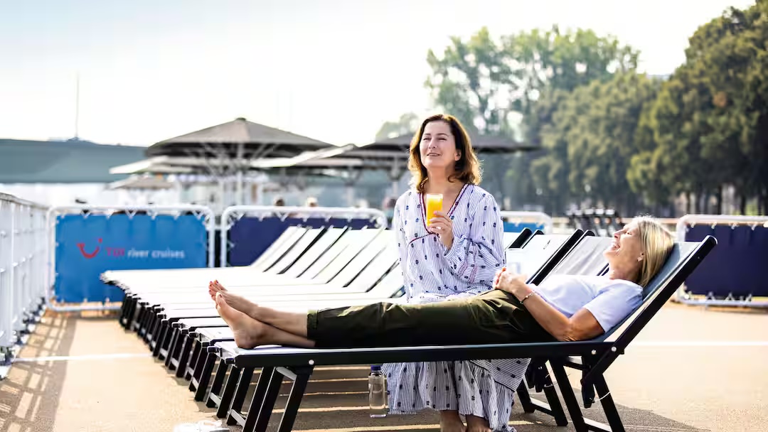 TUI Luzia - Top Deck